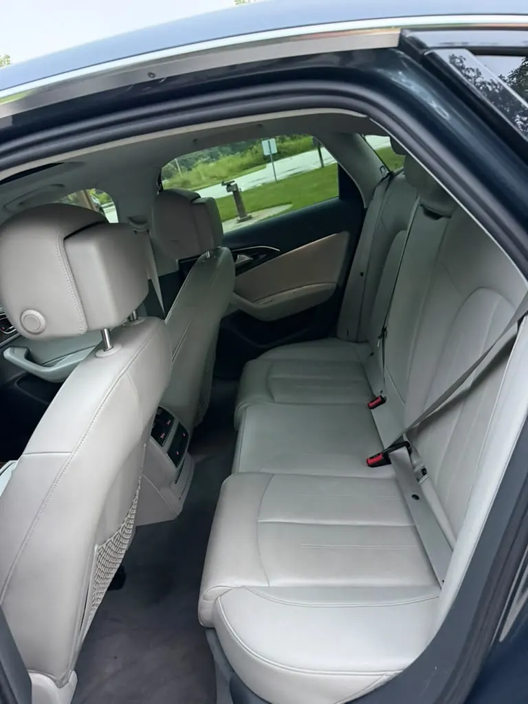 Audi A6 11