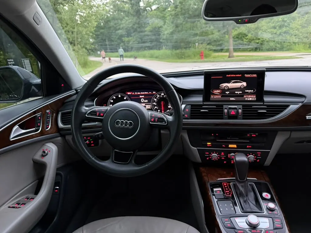 Audi A6 12