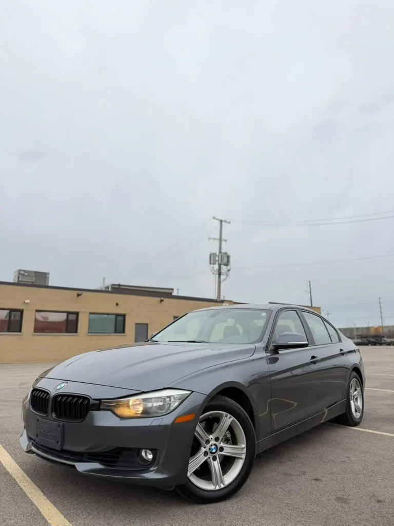 BMW 328i 1