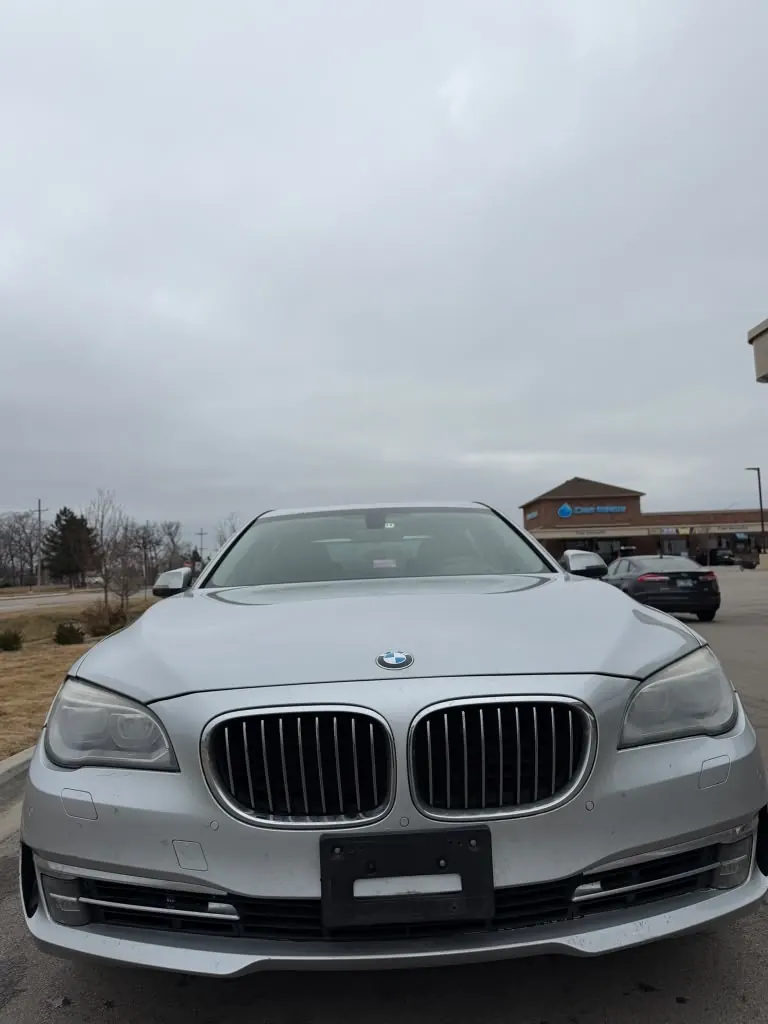 BMW 7 Series 3