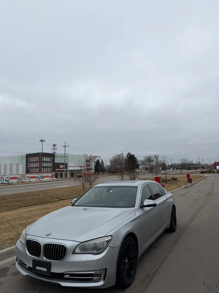 BMW 7 Series 5