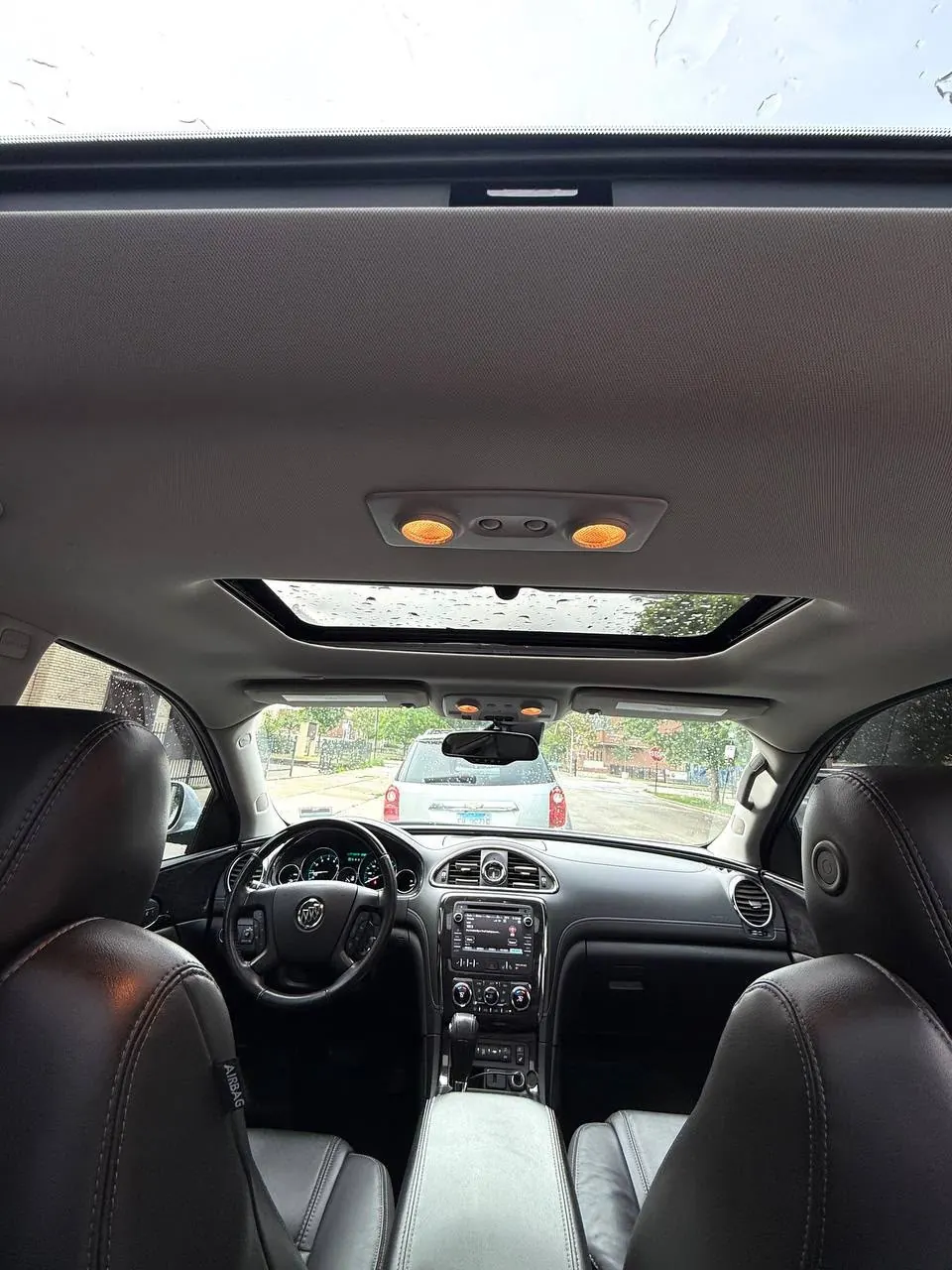 Buick Enclave 6