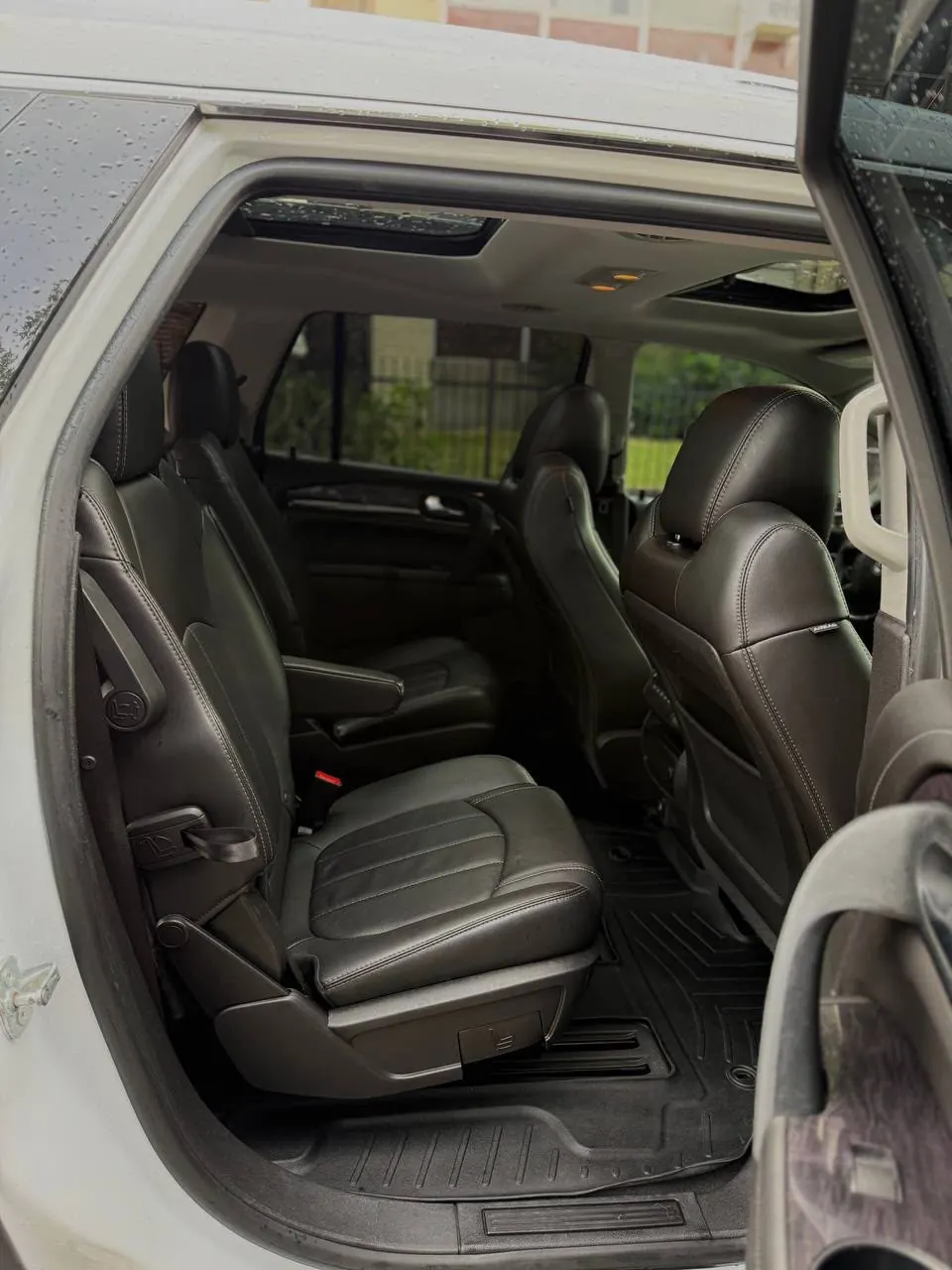 Buick Enclave 7