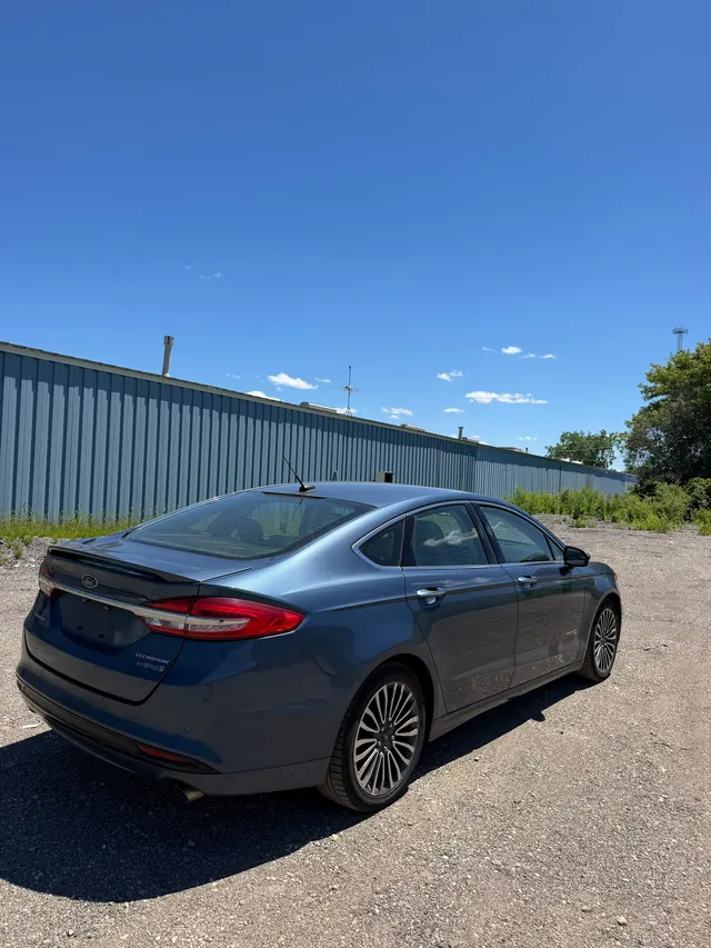 Ford Fusion 3
