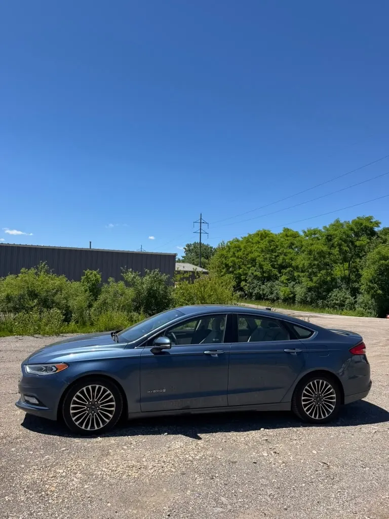 Ford Fusion 5
