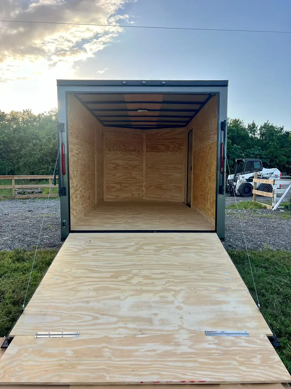 7x12 Enclosed Trailer, side door photo 2