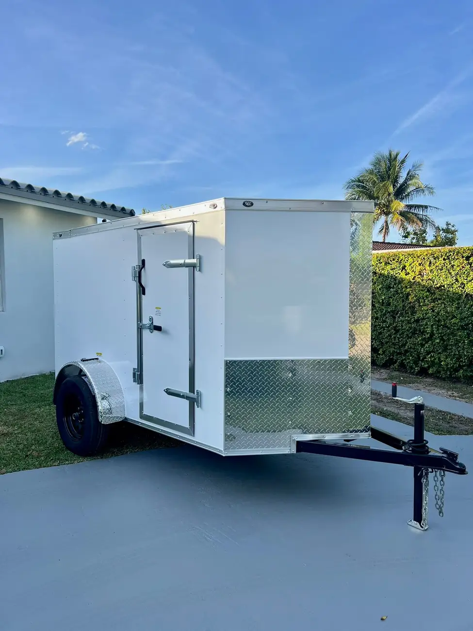 5x8 Enclosed Trailer, rear ramp photo 1