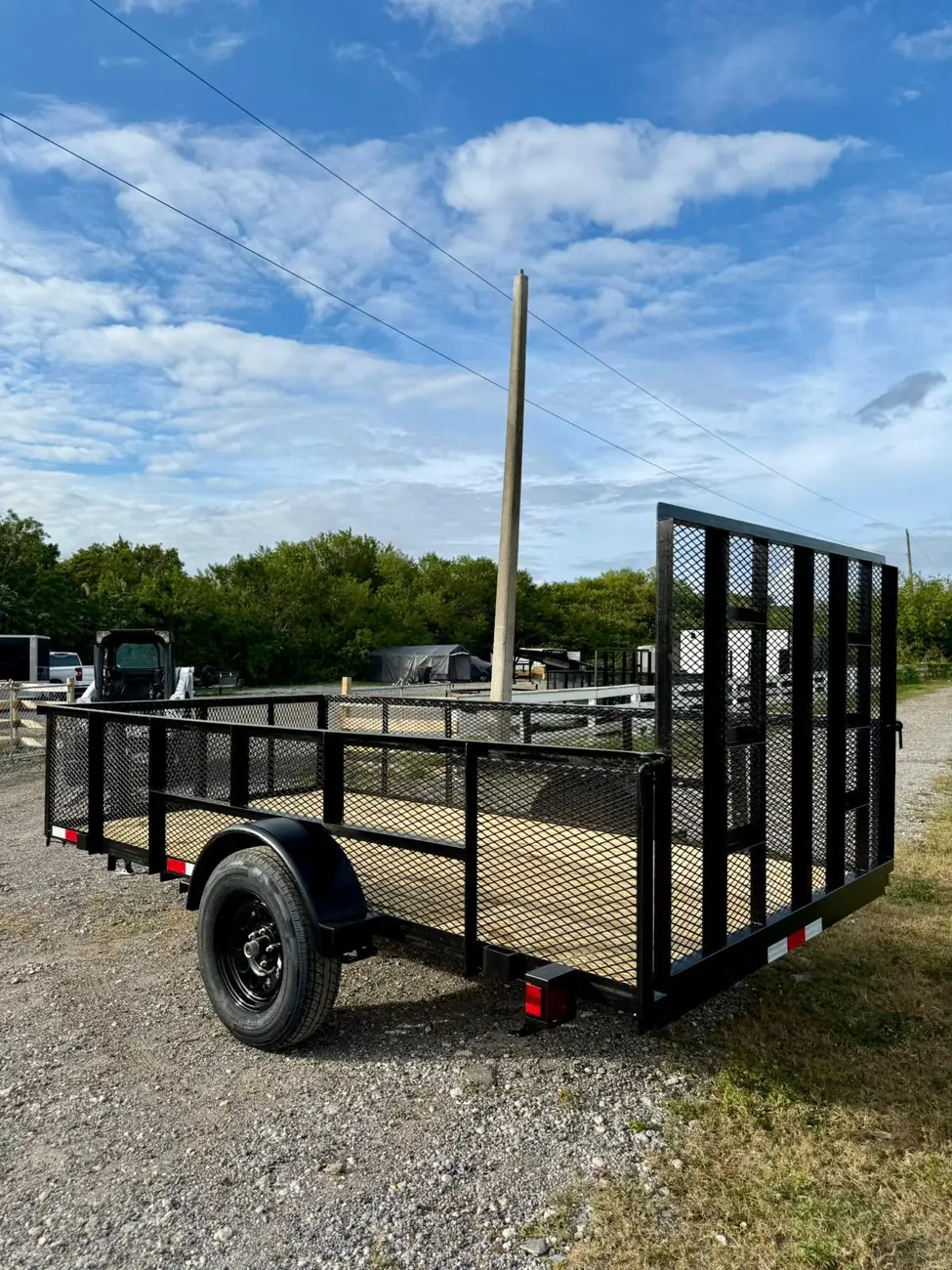 6x12 Utility Trailer, mesh sides photo 3